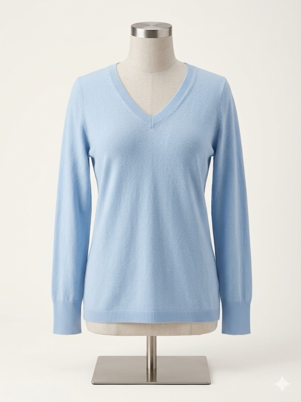 NWOT Croft & Barrow Light Blue V-Neck Pullover Sweater M